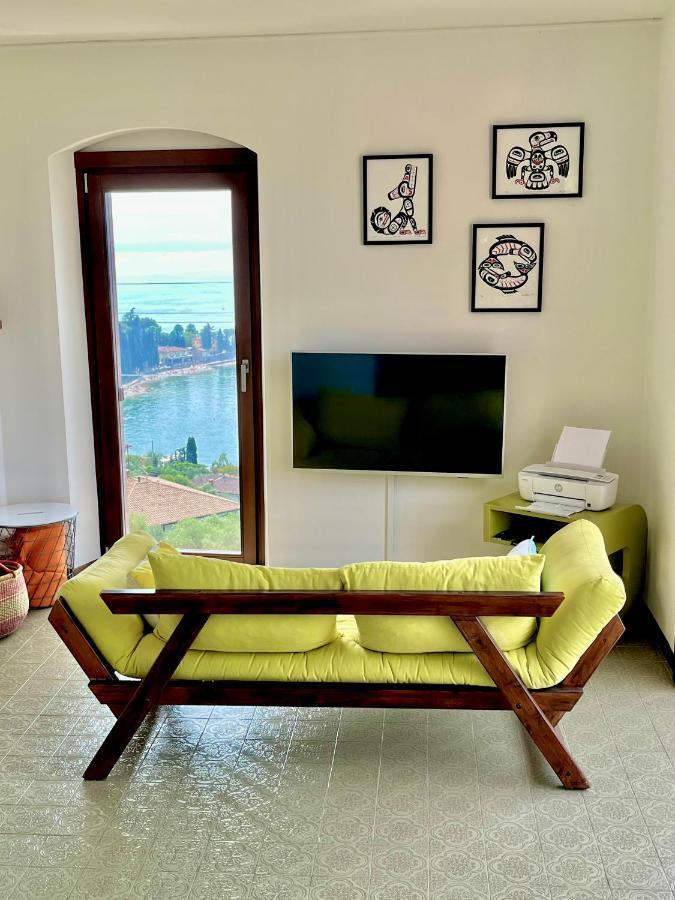 Casa Prima Vista Appartement Torri Del Benaco Buitenkant foto