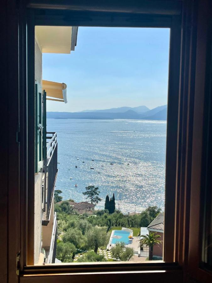 Casa Prima Vista Appartement Torri Del Benaco Buitenkant foto